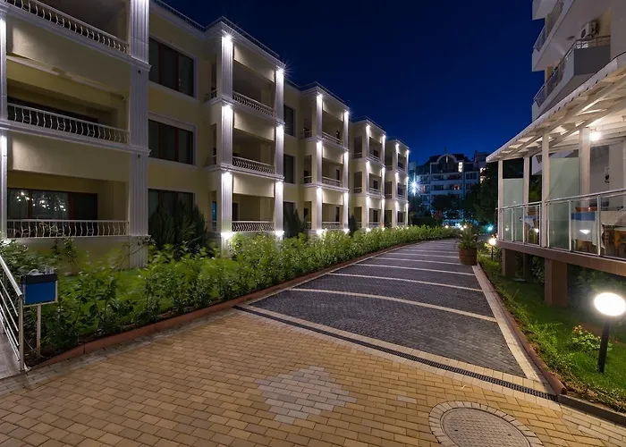 Hotel Perla Gold ホテル