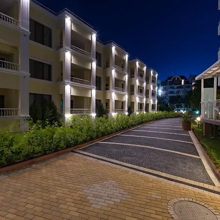 Hotel Perla Gold 酒店